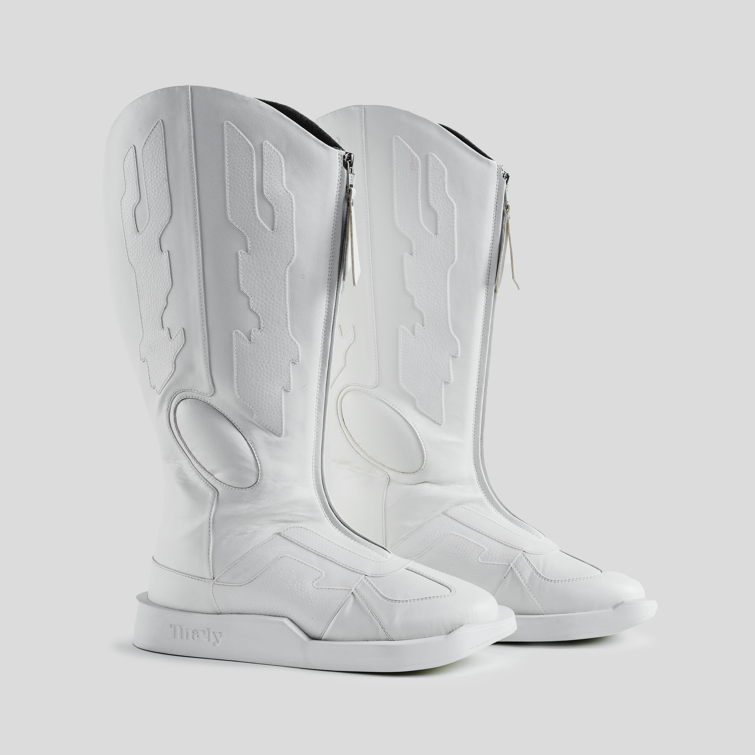 All white outlet boots